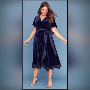 NWT Lane Bryant 22/24 Navy Faux Wrap Dress